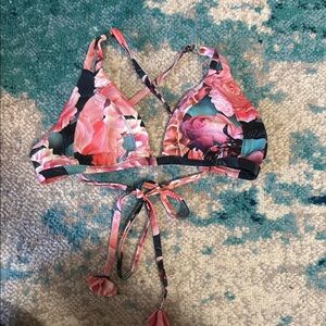 Lululemon Floral Bikini Top